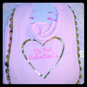 Pack of 3 bibs My First Valentine's
